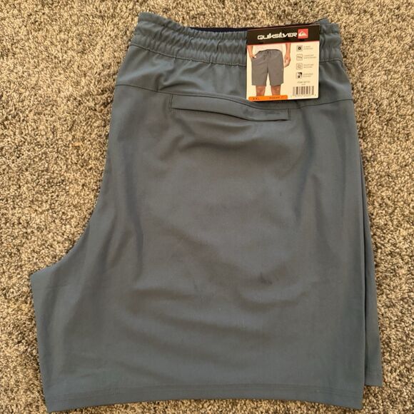 Quiksilver Men's Active Shorts XXL Blue NWT 4-Way Stretch Moisture-Wicking Gym - Picture 14 of 14